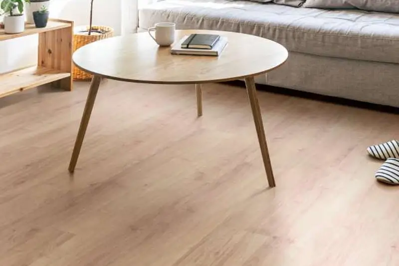 laminate-flooring-is-back- (1)